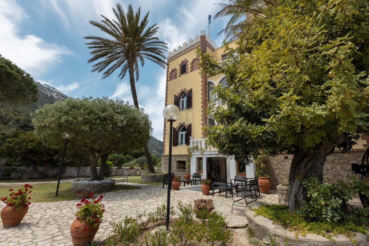 Hotel Castello Monticello Giglio Porto Luaran gambar