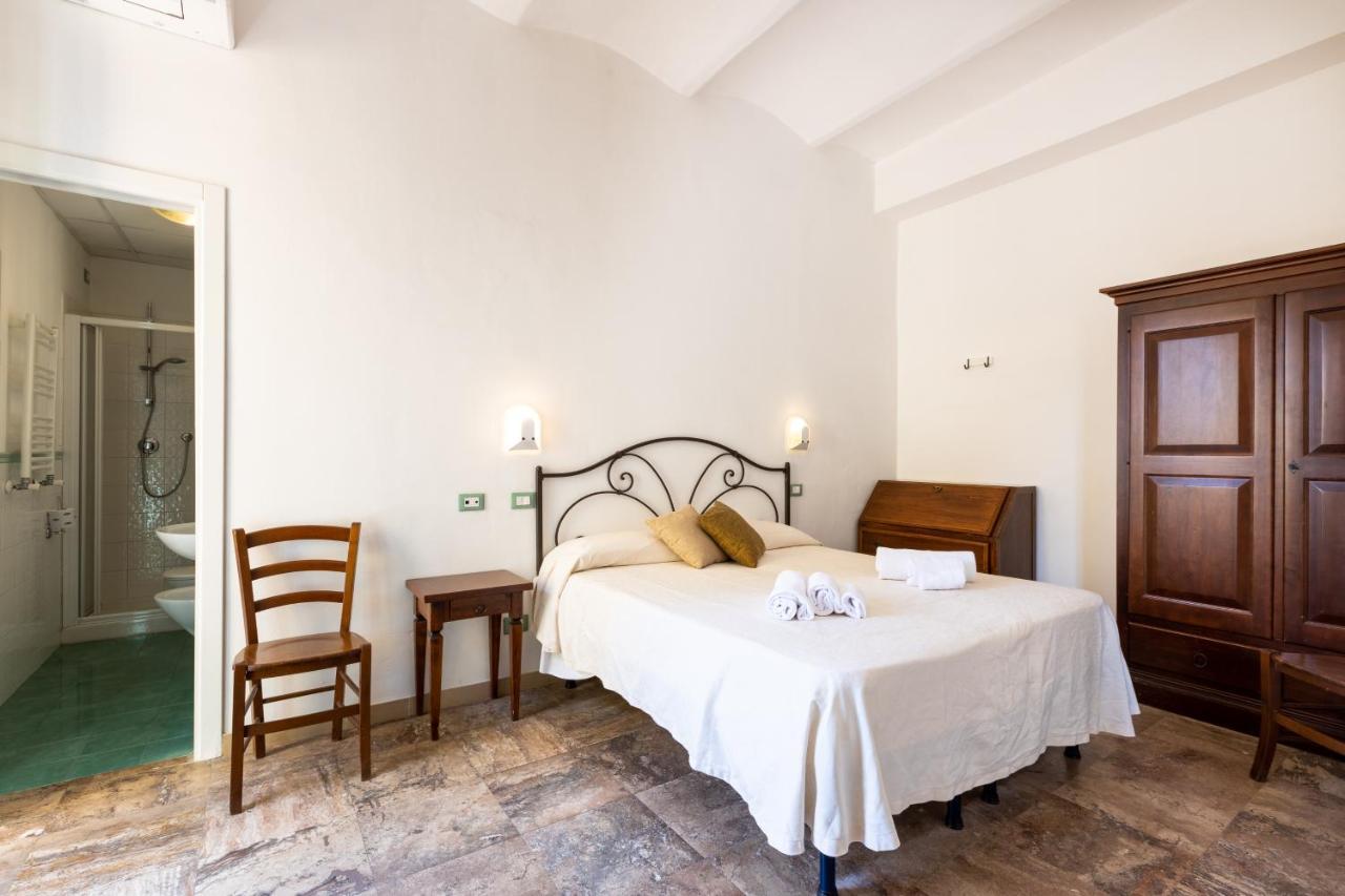 Hotel Castello Monticello Giglio Porto Bilik gambar